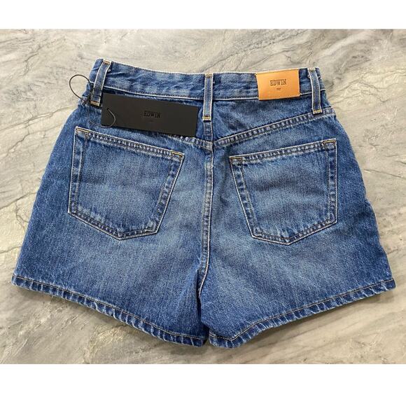 AMBER SHORT IN IDLE by Edwin Size 26 - Picture 5 of 10